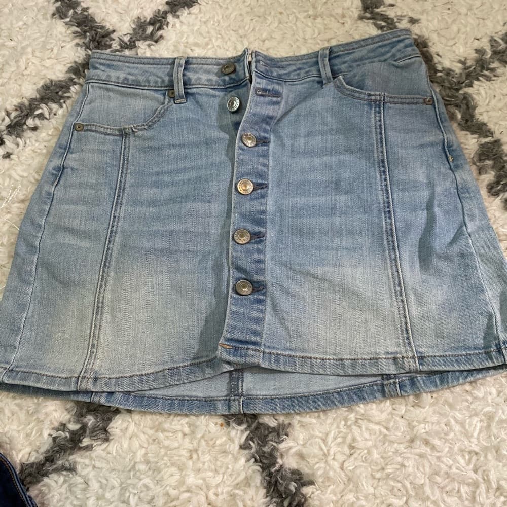 Denim skirt