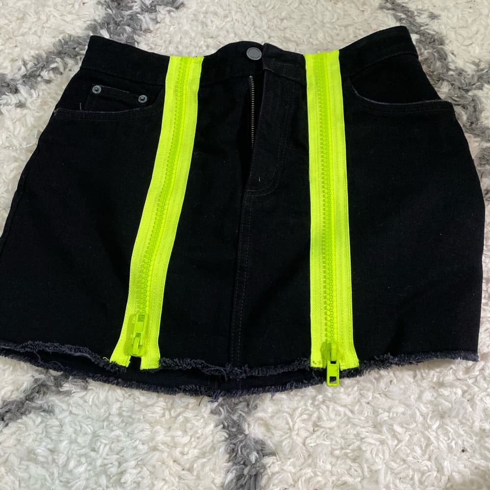 Neon green zipper tank top