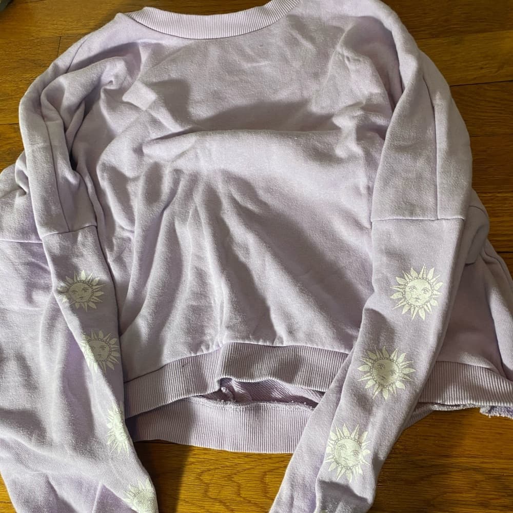 Sun sweatshirt