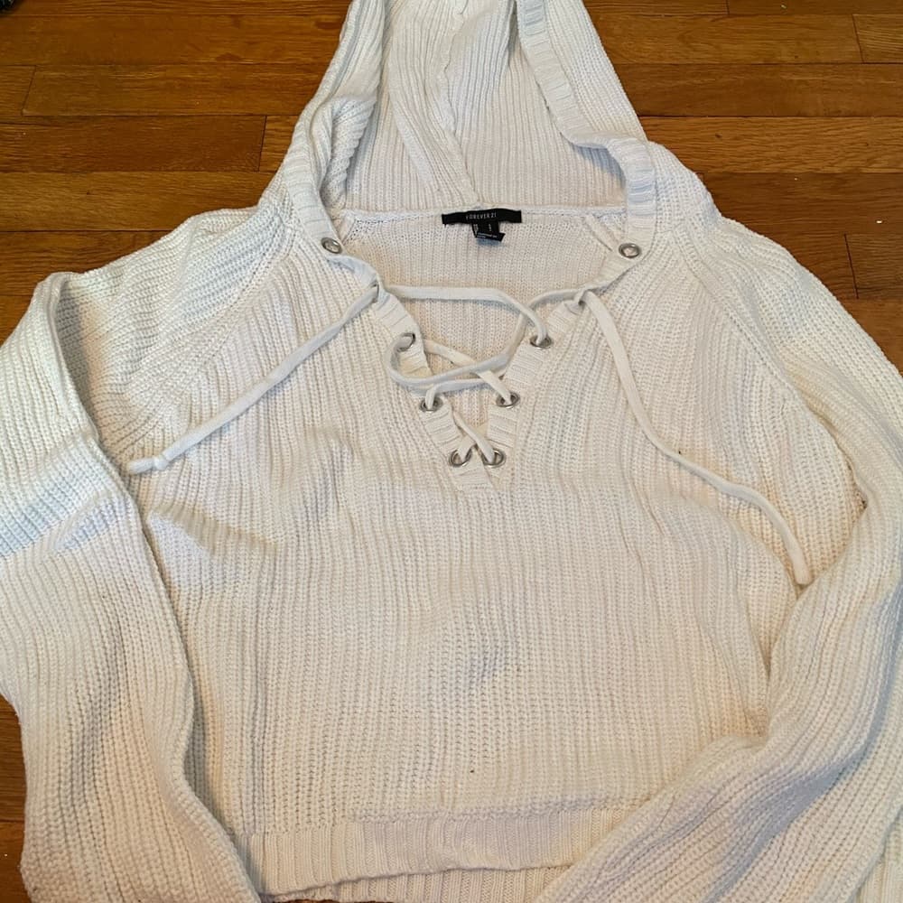 Hooded sweater
