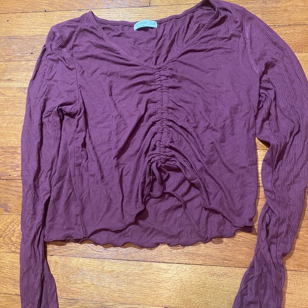 Ruched long sleeve top