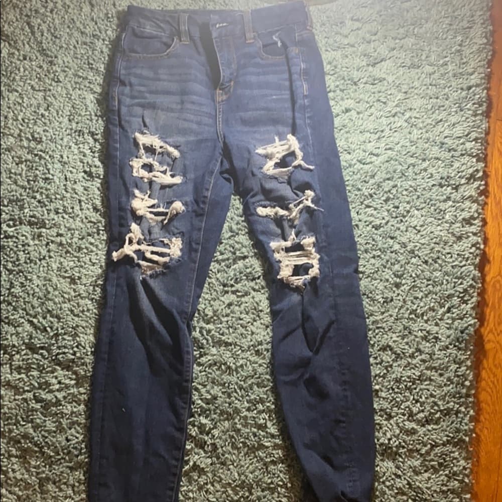 Fake ripped american eagle jeans