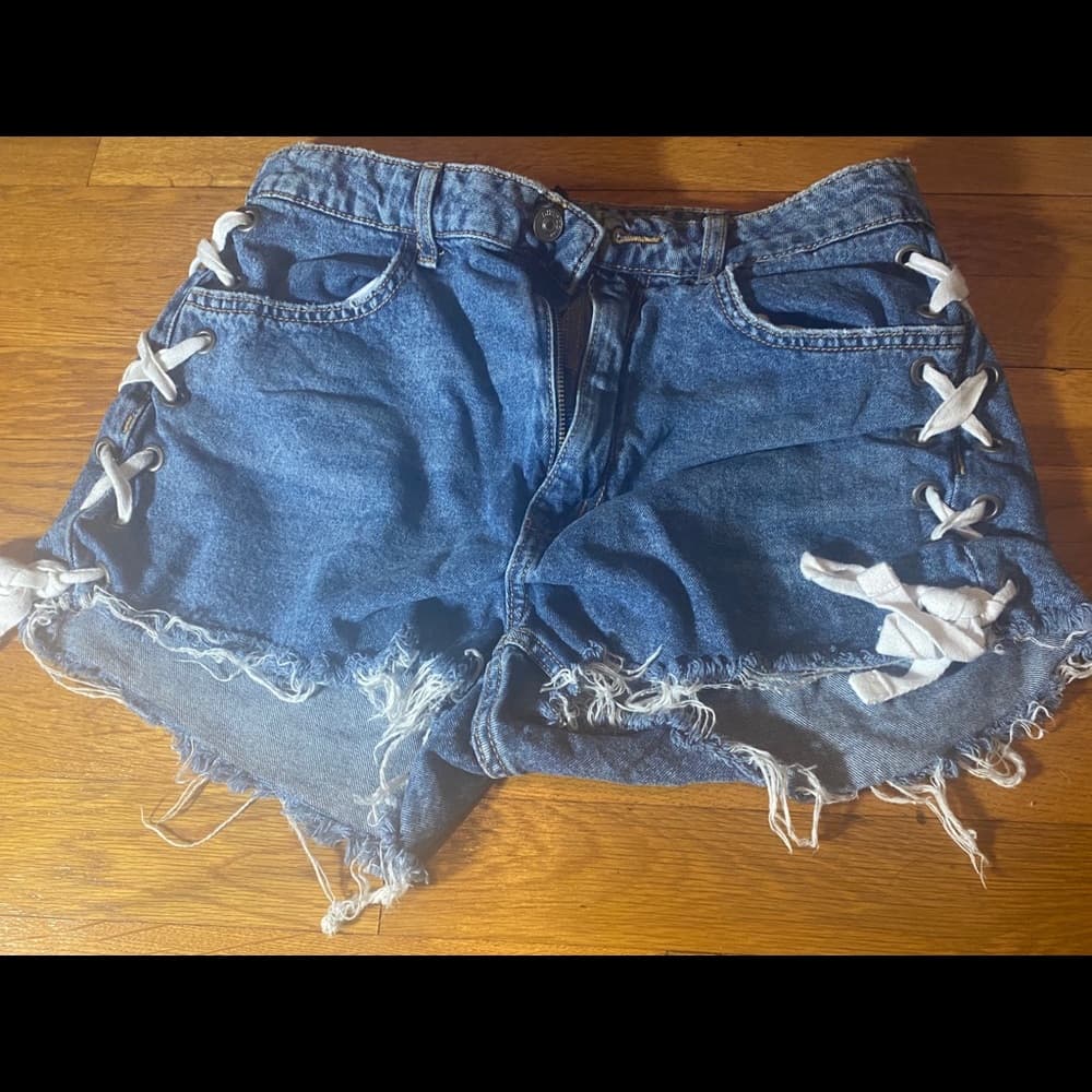Cute jean shorts