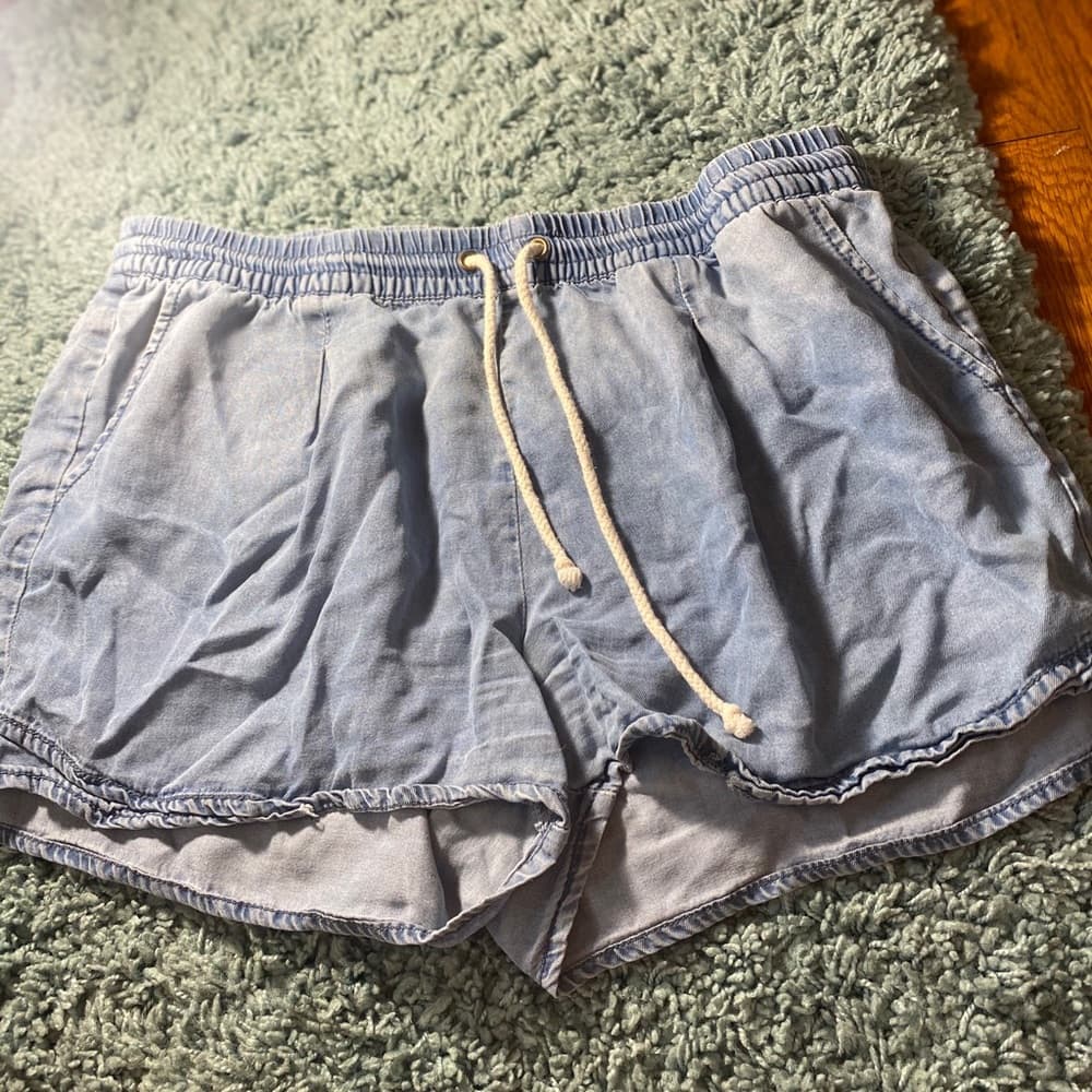 Fake denim shorts