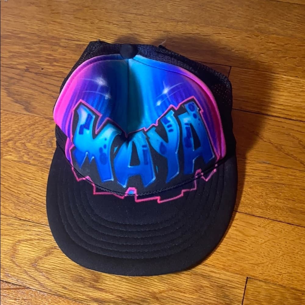 Graffiti hat