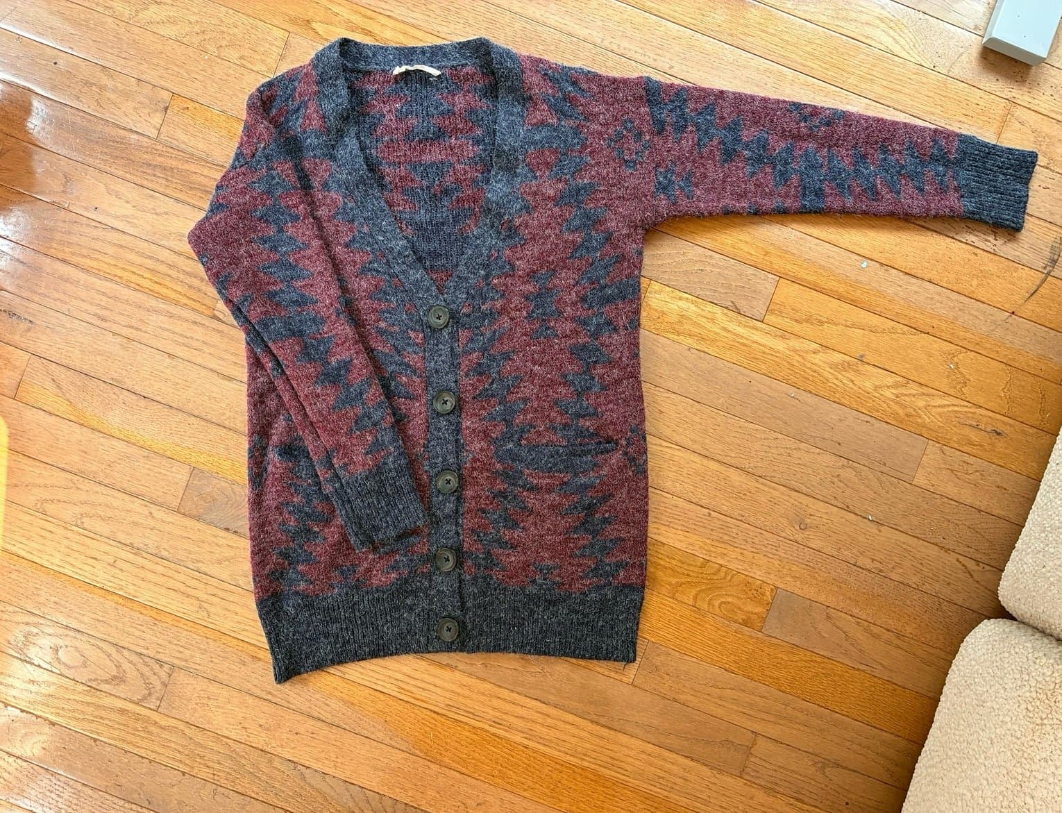Elodie Women’s Medium Aztec Southwestern Button Front Cardigan Sweater M Boho