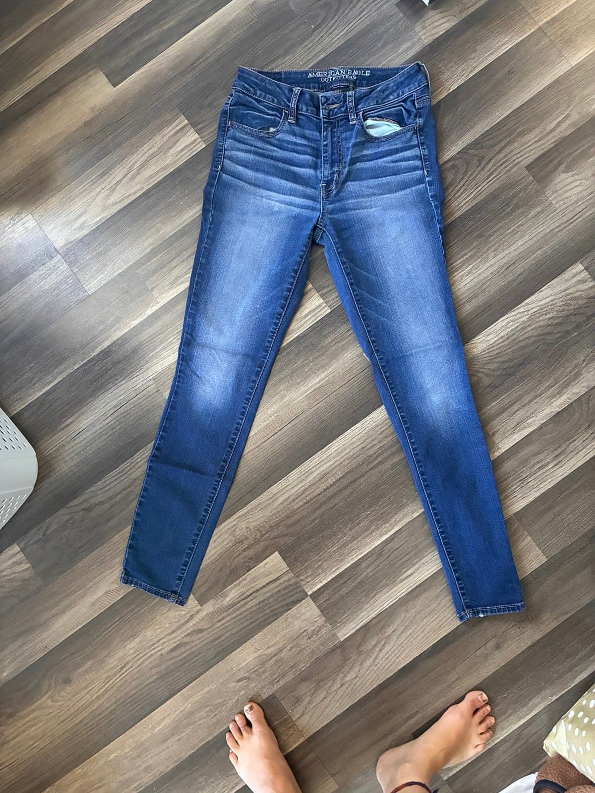 American Eagle Skinny Jeans Women’s Size 6 Regular Medium Wash Stretch Denim