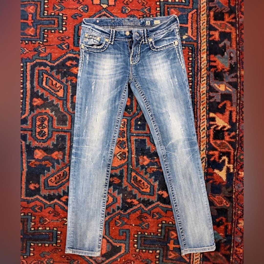Miss Me Skinny Jeans Women’s Size 28 Buckle Exclusive Medium Wash Stretch