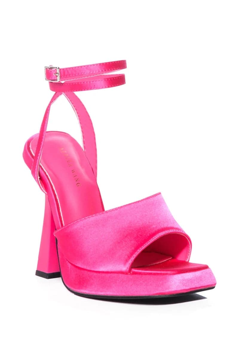 Azalea Wang Hot Pink Satin Platform Heels Ankle Strap Sandals Size 9 Barbiecore