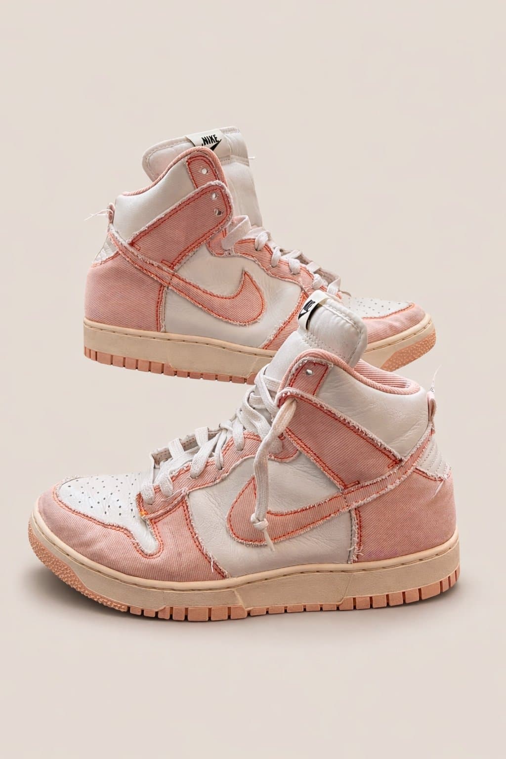 Women’s Nike Dunk High 1985 “Arctic Orange” Sneakers – Size 10 (DV1143-800)