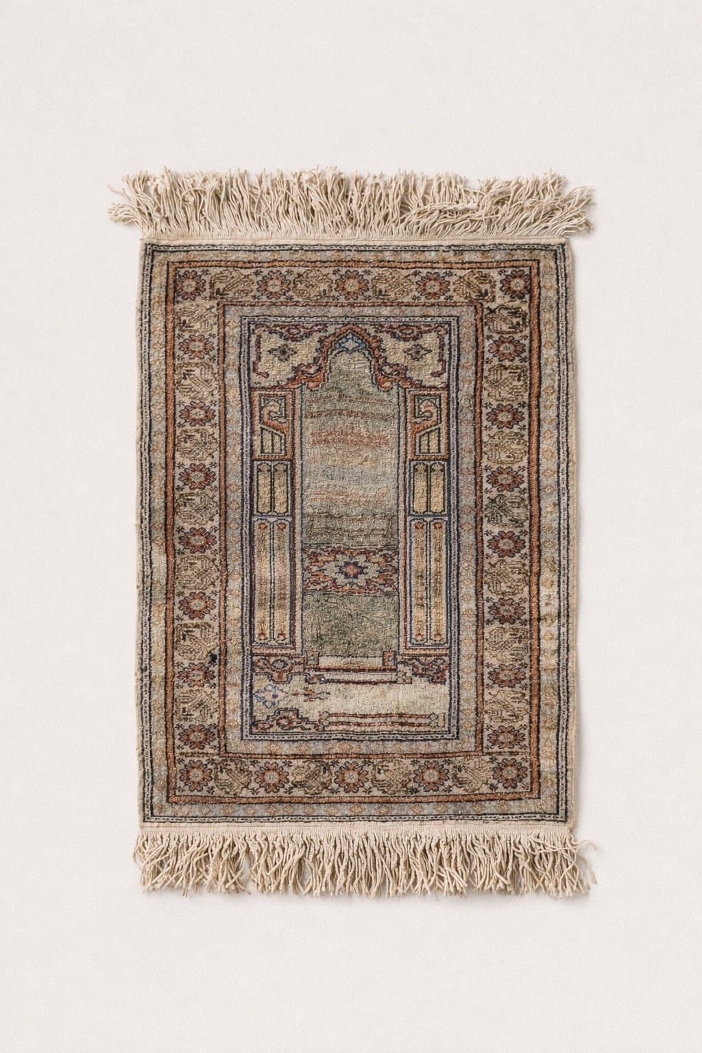 Vintage Turkish Prayer Rug – Handmade Small Area Rug with Fringe Islamic Mihrab