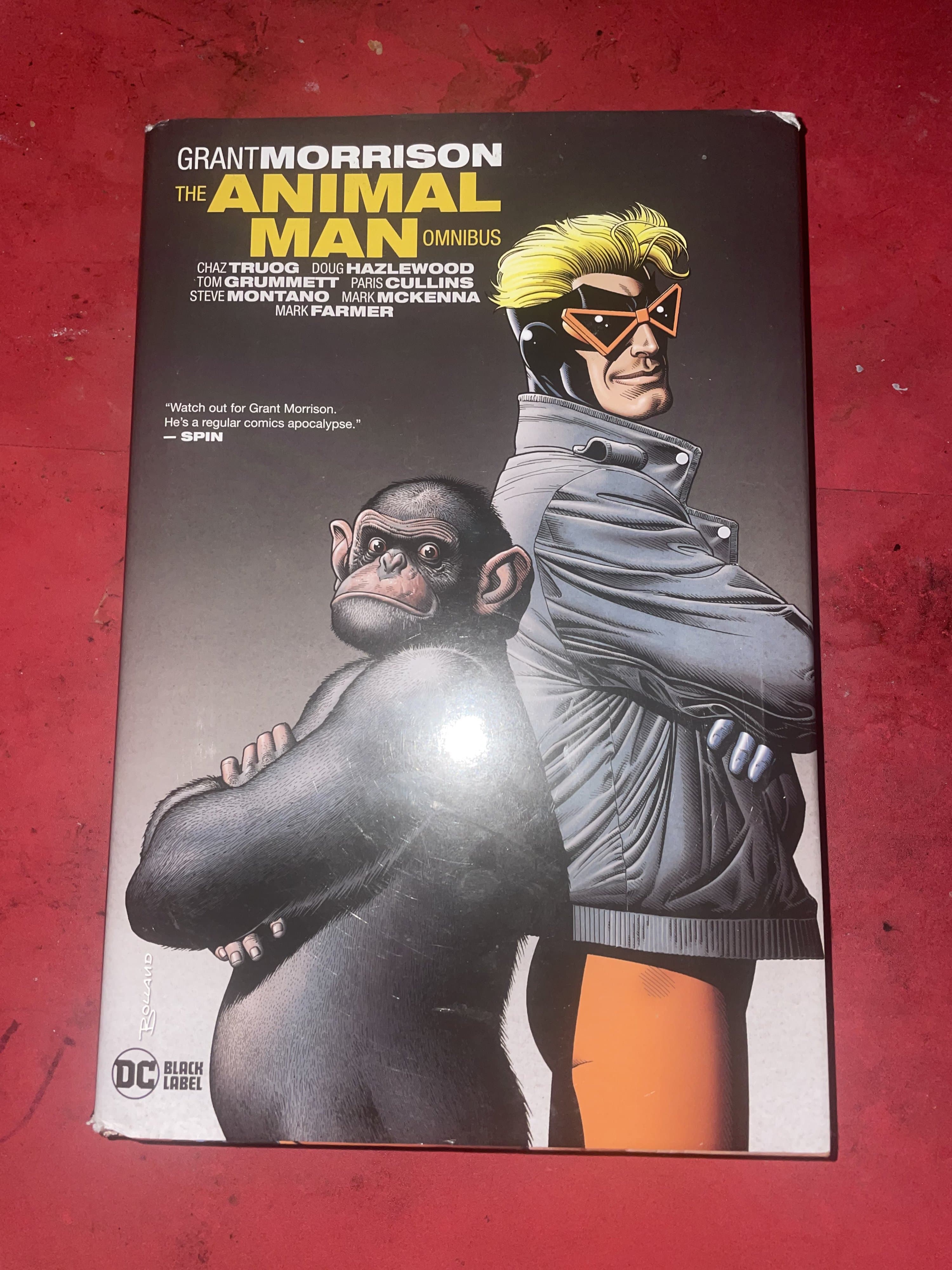 Animal Man Omnibus by Grant Morrison