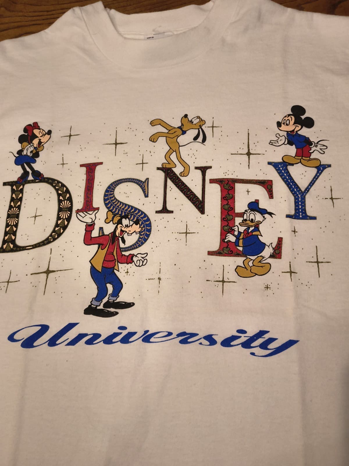 Vtg 90s Disney University Mickey Mouse And Friends Single Stitch Sz Medium RARE