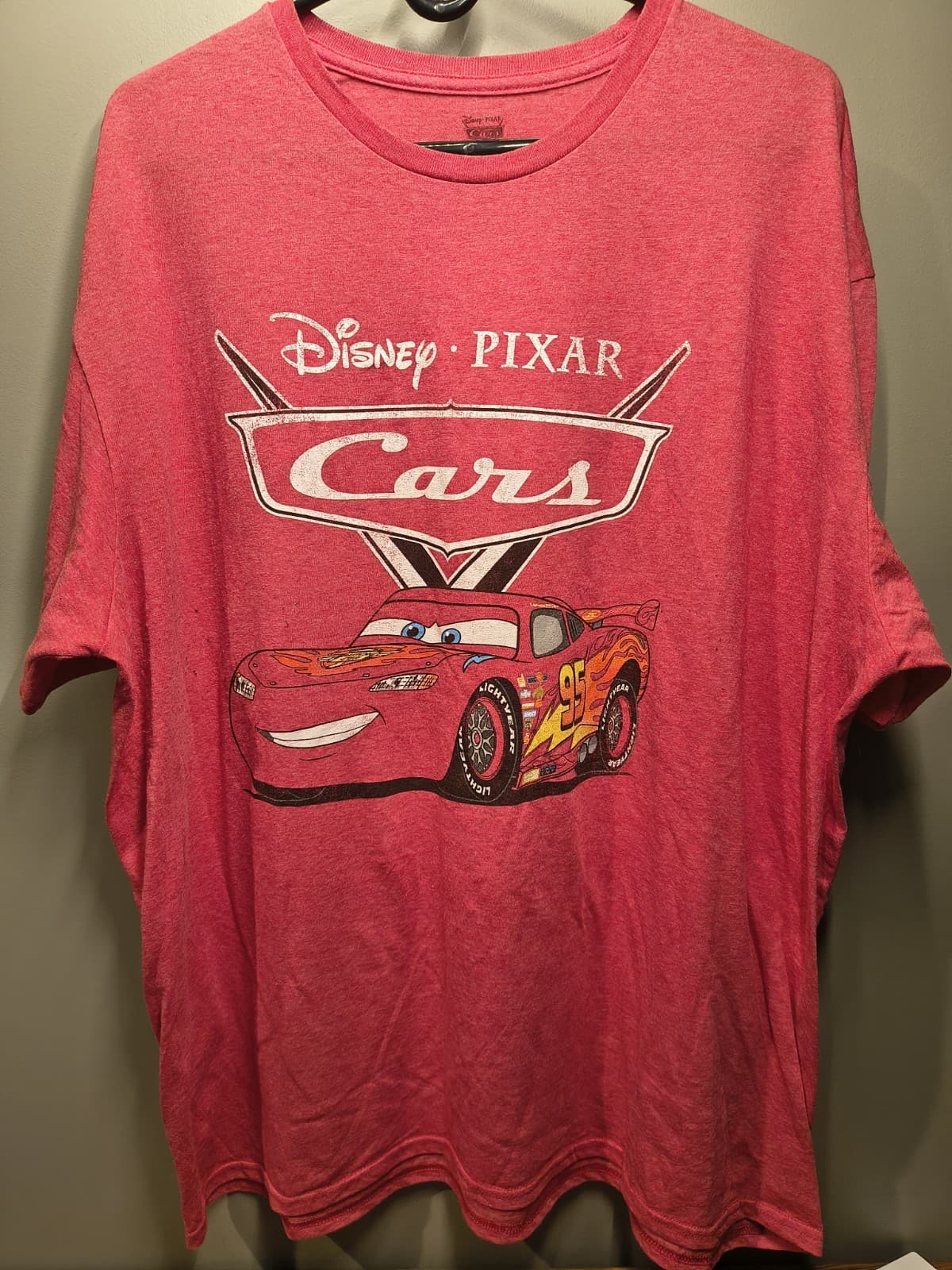 Vintage Disney CARS Tshirt Movie Promo Y2K Men's Size 2XL Lightning McQueen Rare