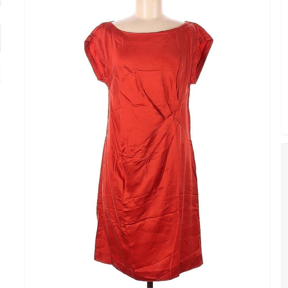 DIANE von Furstenberg Exclusively for Neiman Marcus Silky Orange Dress Size 8