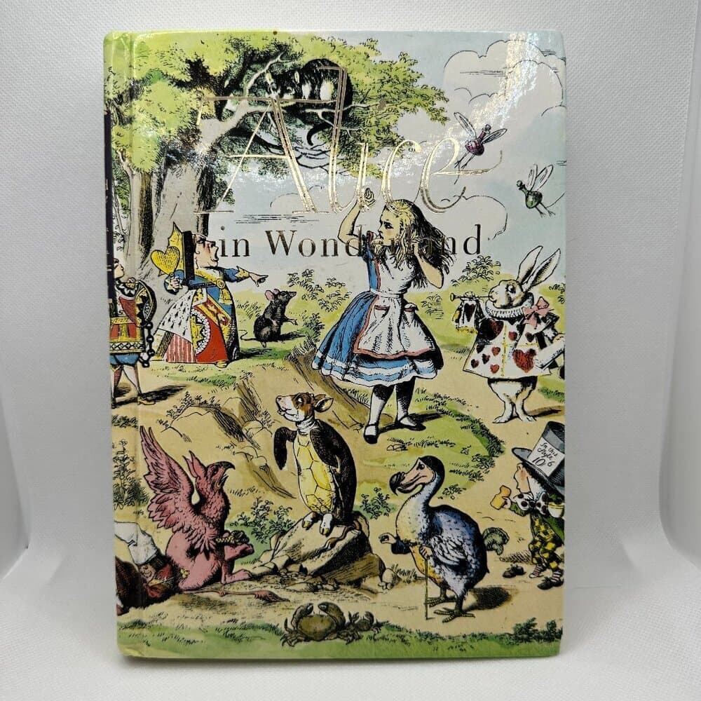 Alice in Wonderland & Through the Looking Glass, Illustrated Junior Library