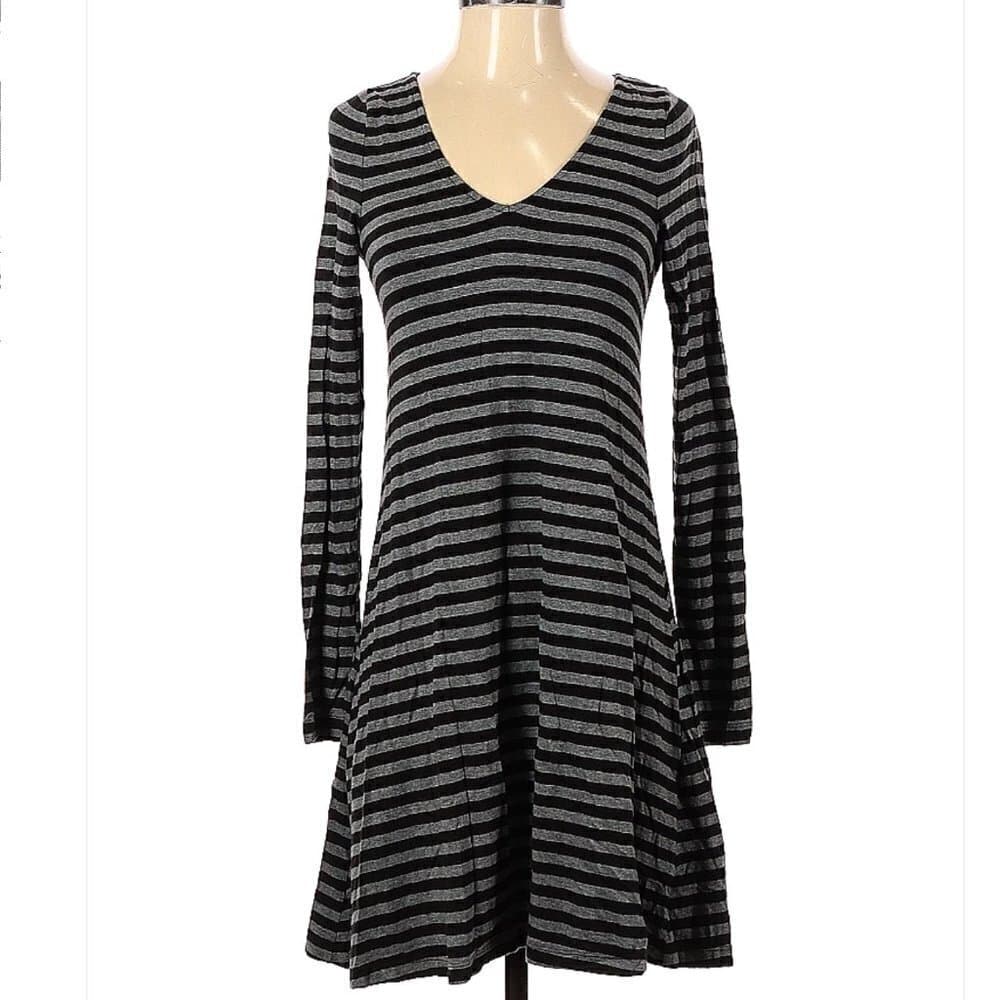 EXPRESS Gray & Black Long Sleeve Casual Dress Size XS