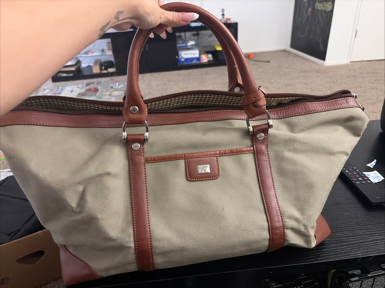 CUTTER & BUCK Canvas and Leather Overnight/Weekender Travel Large Duffel Bag