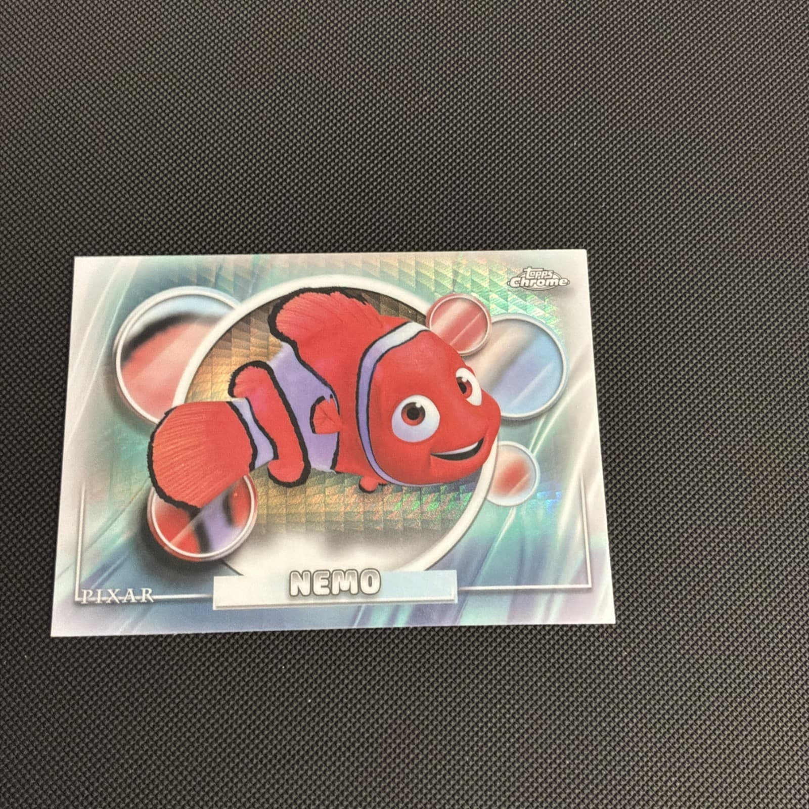 Topps Chrome Pixar Disney Nemo Refractor Finding Nemo Non-Sport Trading Card