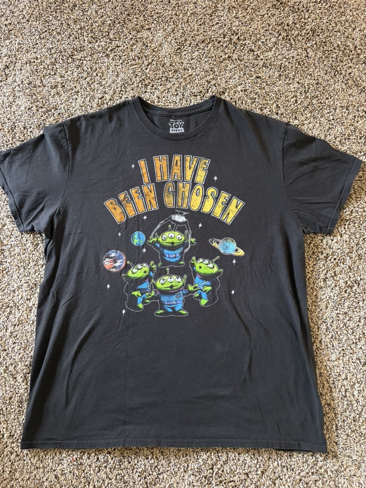 Disney's/Pixar Toy Story XL Graphic T-Shirt Aliens "I Have Been Chosen" Black