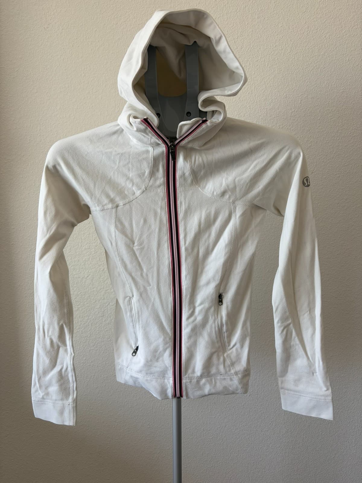 Lululemon Hoodie 4 White Zip Up Stripe Zipper Trim Logo Sleeve Nylon Lycra Gym
