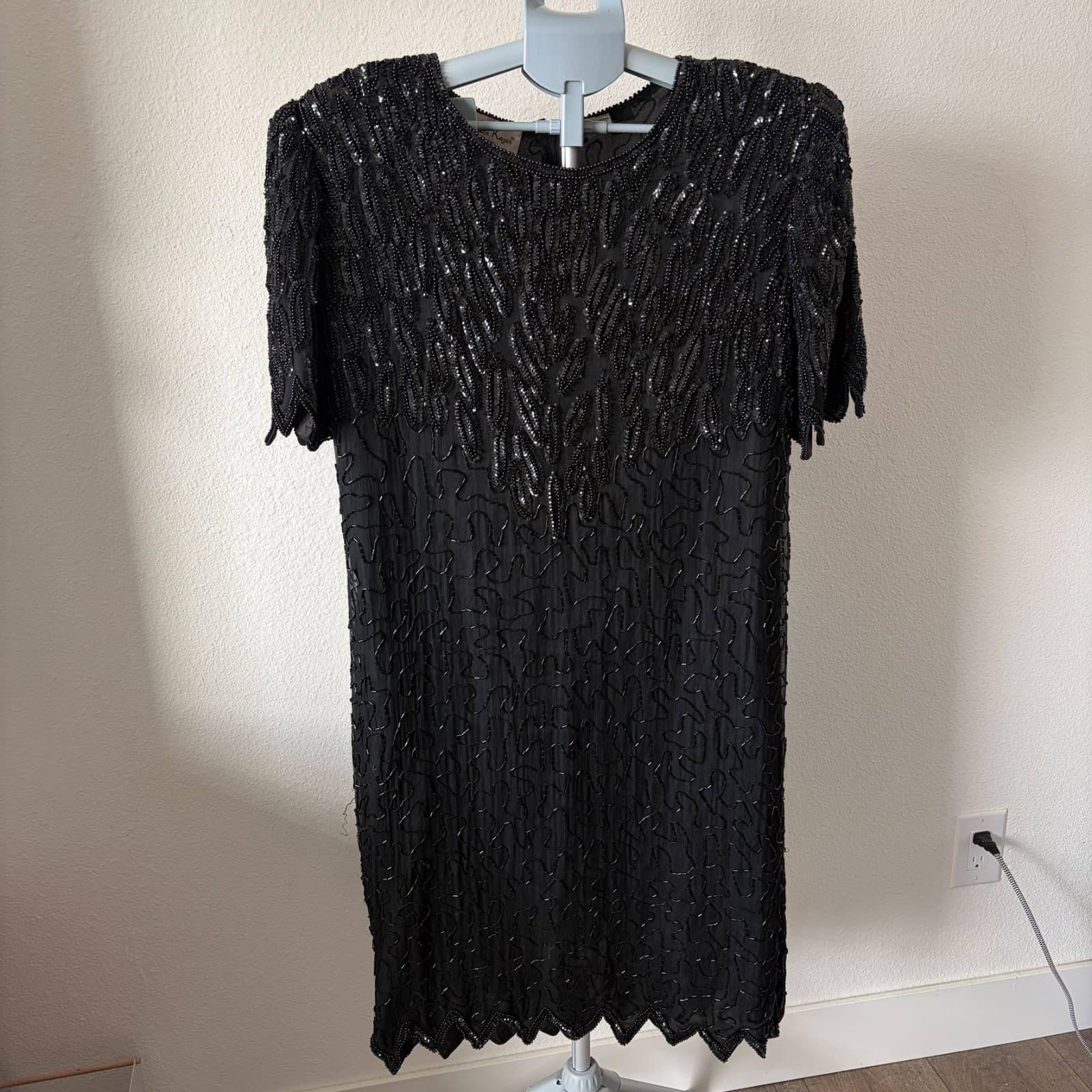 VTG Laurence Kazar Dress 1X Black Silk Beaded Sequin Short Sleeve Scallop Hem