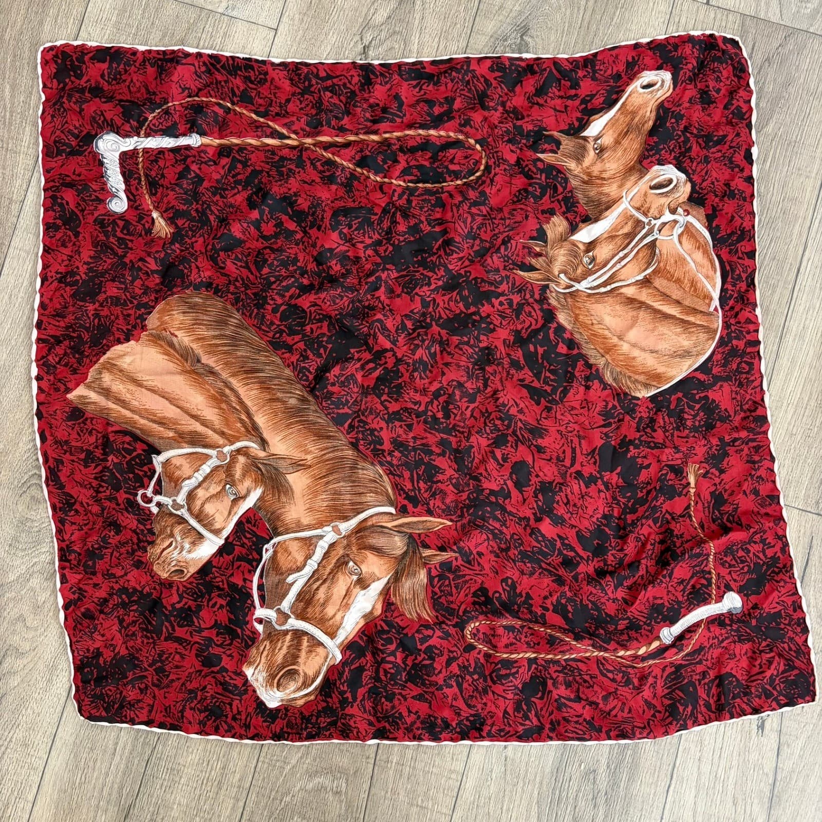 Unbranded Horse Print Scarf Womens OS Red Black Equestrian Riding Crop Square