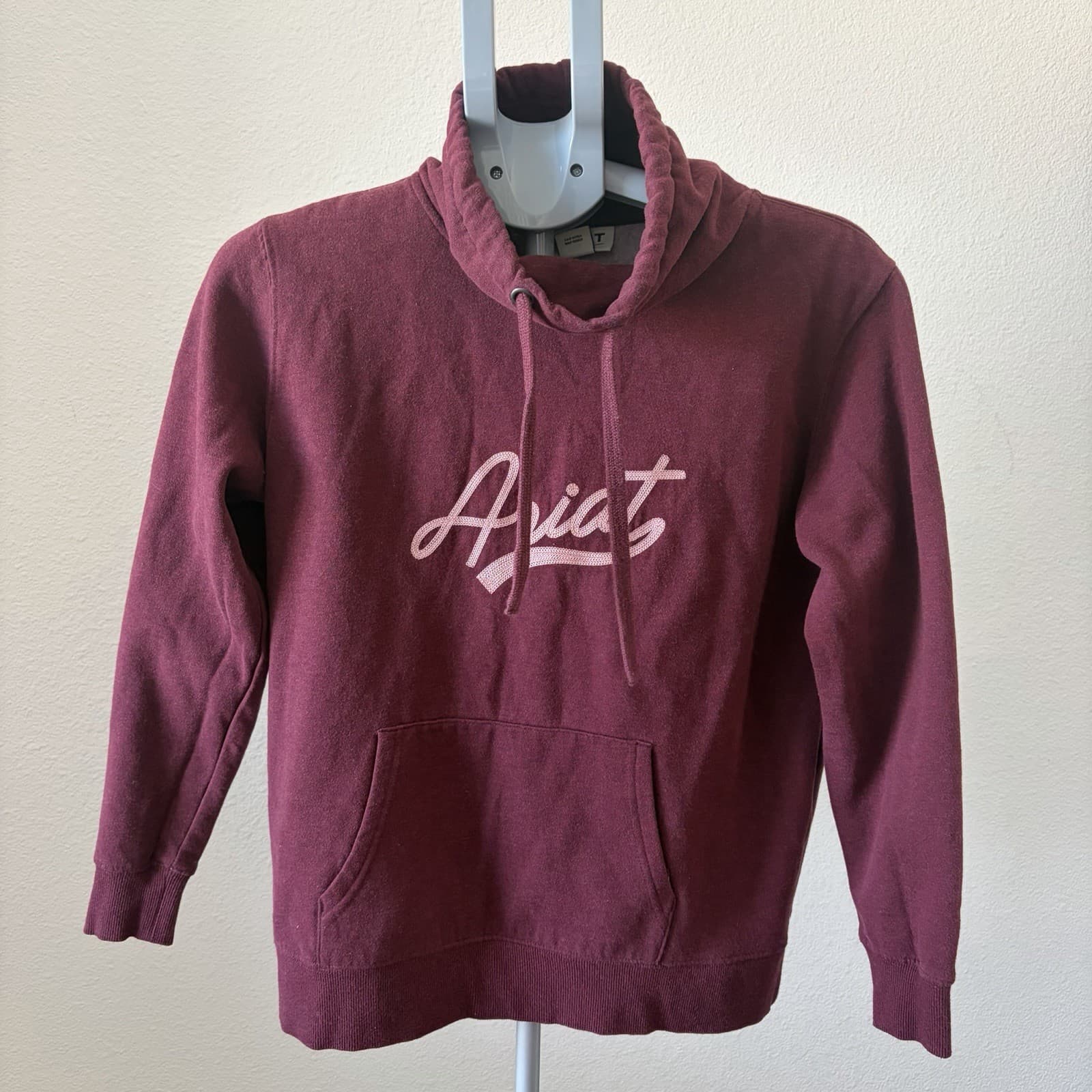 Ariat REAL Sweatshirt Womens MED Burgundy Funnel Neck Pullover Kangaroo Pocket