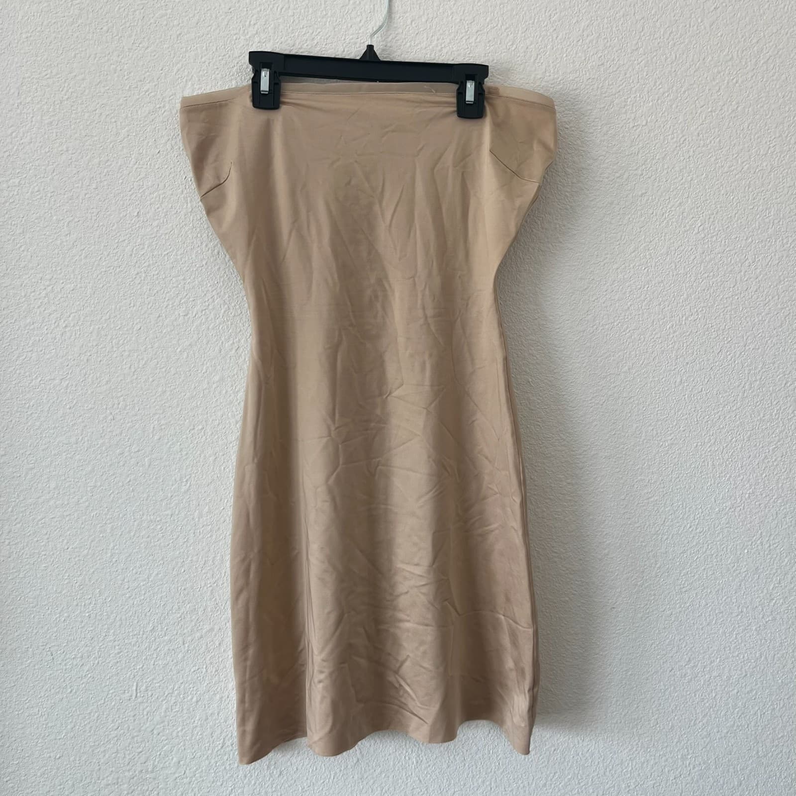 SPANX L Strapless Slip Tan Beige Simplicity Convertible No Straps Shapewear