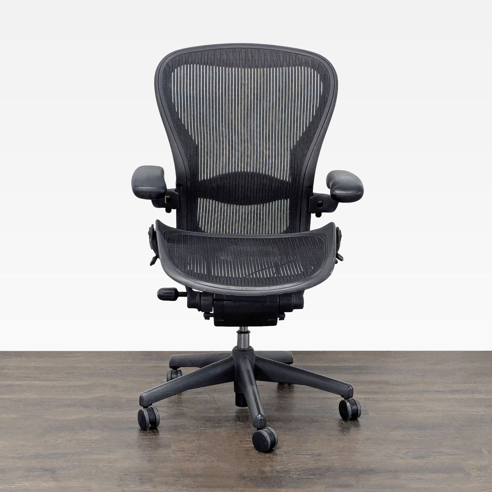Herman Miller Aeron Size C Ergonomic Office Chair - Adjustable, Black Mesh
