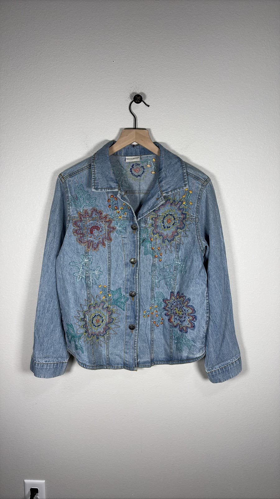 White Stag Womens Denim Jacket Blue Embroidered Floral Bead Accents XL