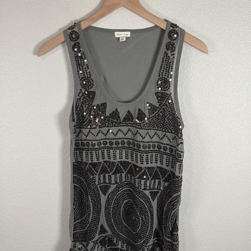 Silence + Noise Gray Sequin Geometric Aztec Top UO S