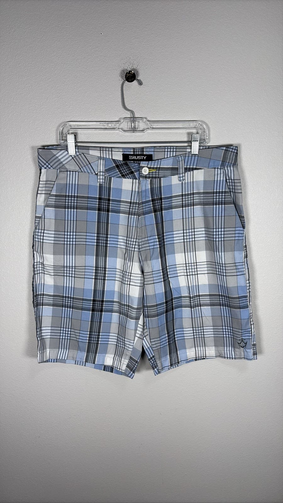 Rusty Mens Plaid Walk Shorts Blue Gray White Size 34