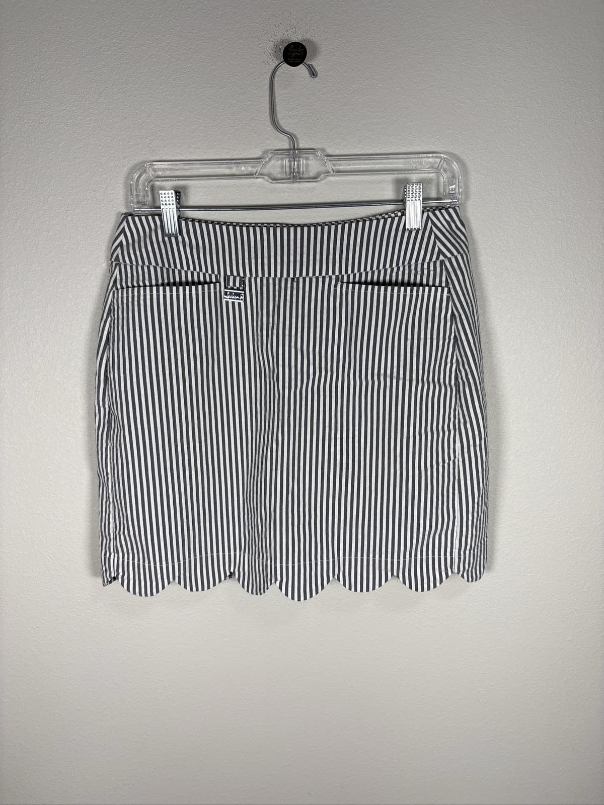 Lulu B Womens Skort Size 2 Gray White Stripe Golf Tennis Pickleball
