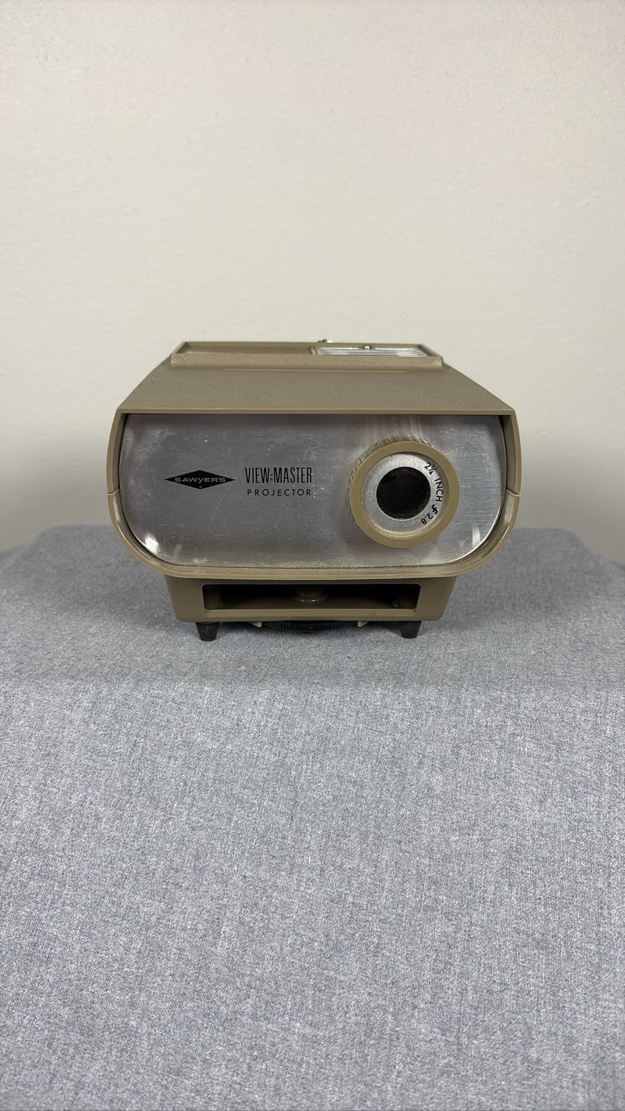 Sawyers View-Master 30 Standard Projector 2-1/4 Inch f/2.8 Lens