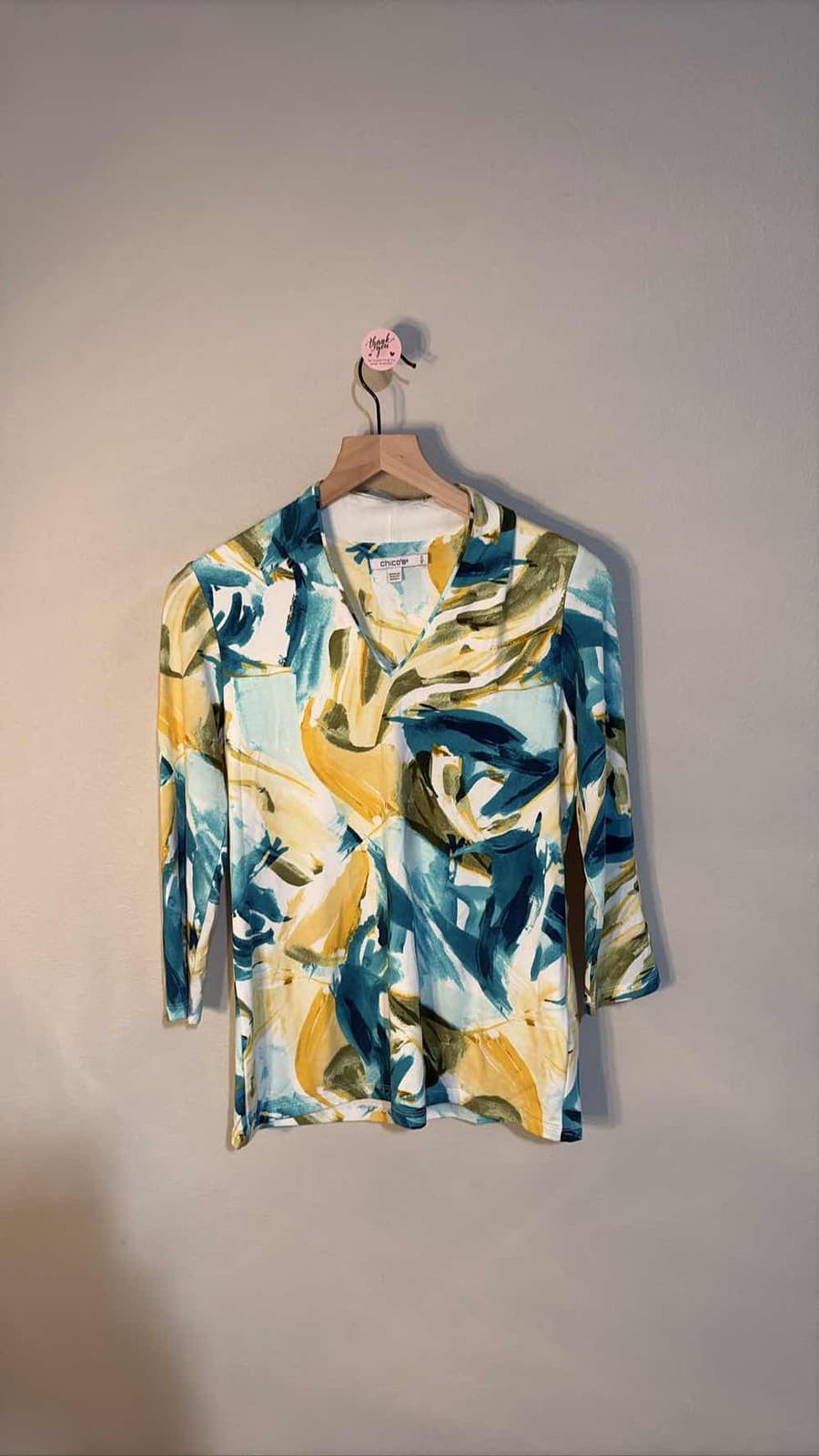 Chico's Women's Size S Abstract V-Neck 3/4 Sleeve Knit Top Teal Yellow