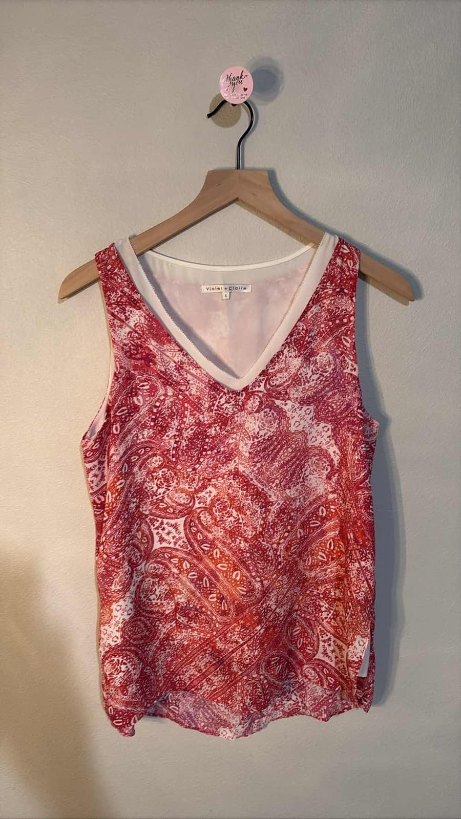 Violet + Claire Red Paisley V-Neck Sleeveless Tank Top Blouse S