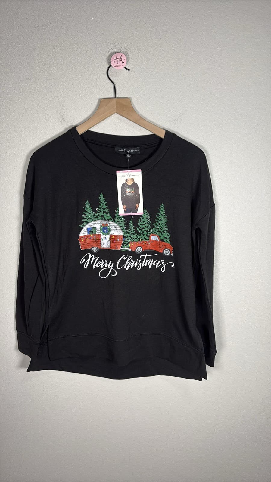 State of Mine Women Small Black Merry Christmas Camper Sweatshirt
