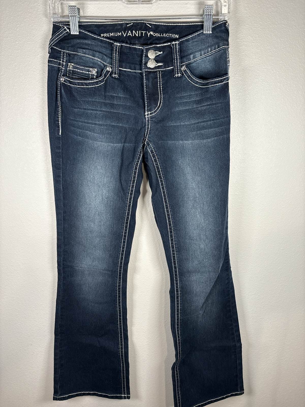 Vanity Collection Women's CurvyBlue Denim Jeans 26W/31L Embellished