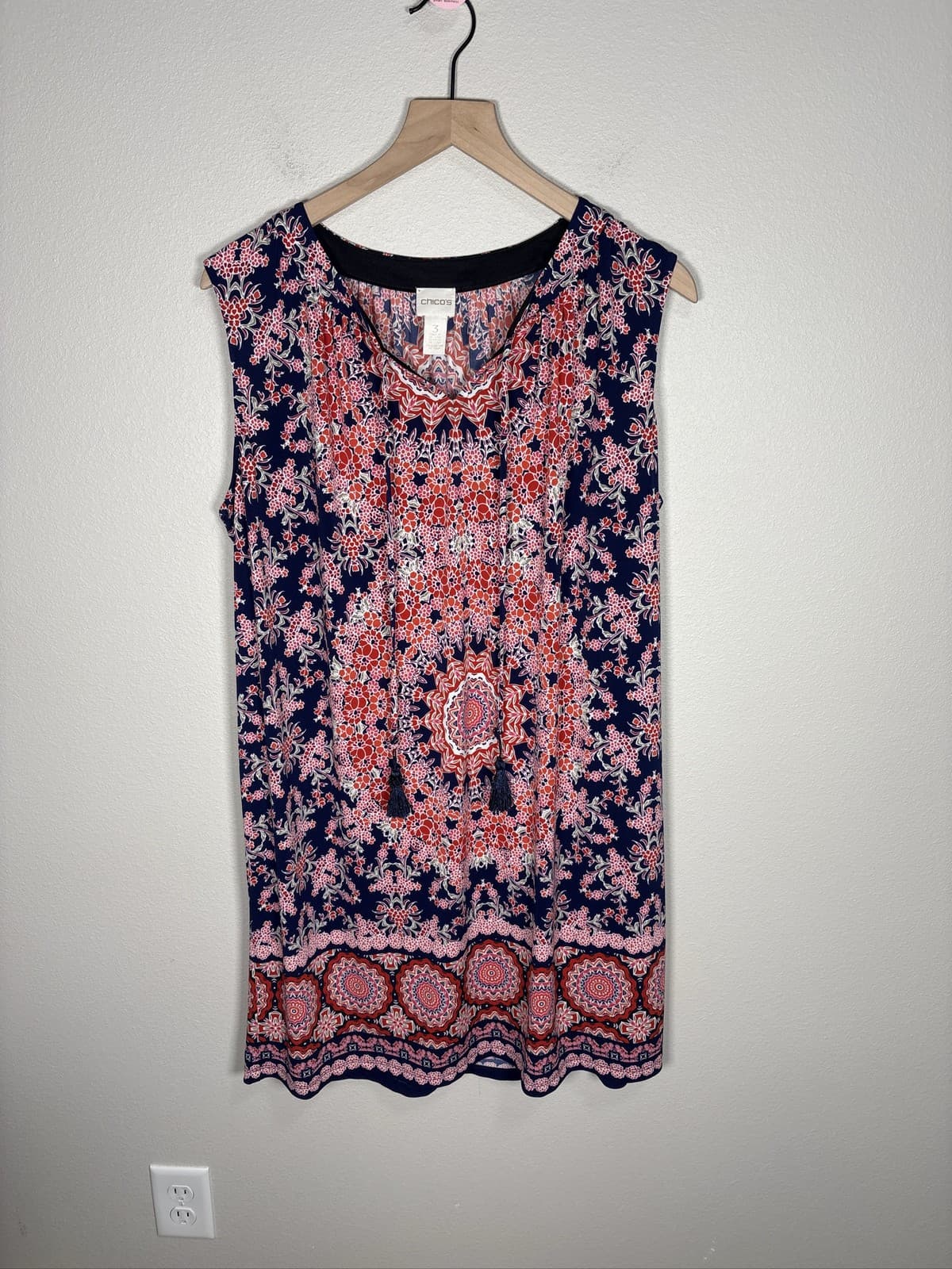Chico's Sleeveless Tunic Dress Medallion Print V-Neck Tassel Ties Size 2