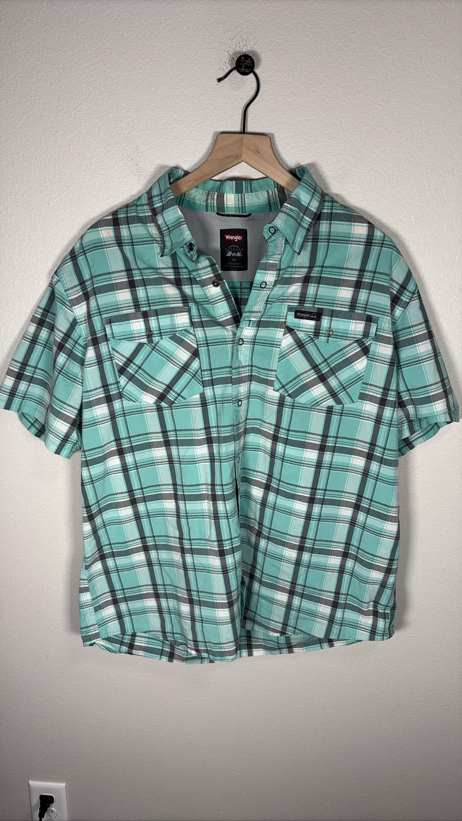 Wrangler Mens XL Outdoor Plaid Short Sleeve Button Up Shirt Turquoise