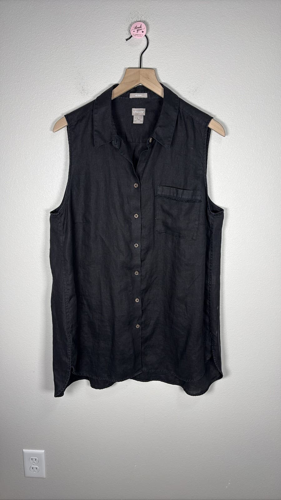 Chico's Women's Black 100% Linen Sleeveless Button Front Shirt