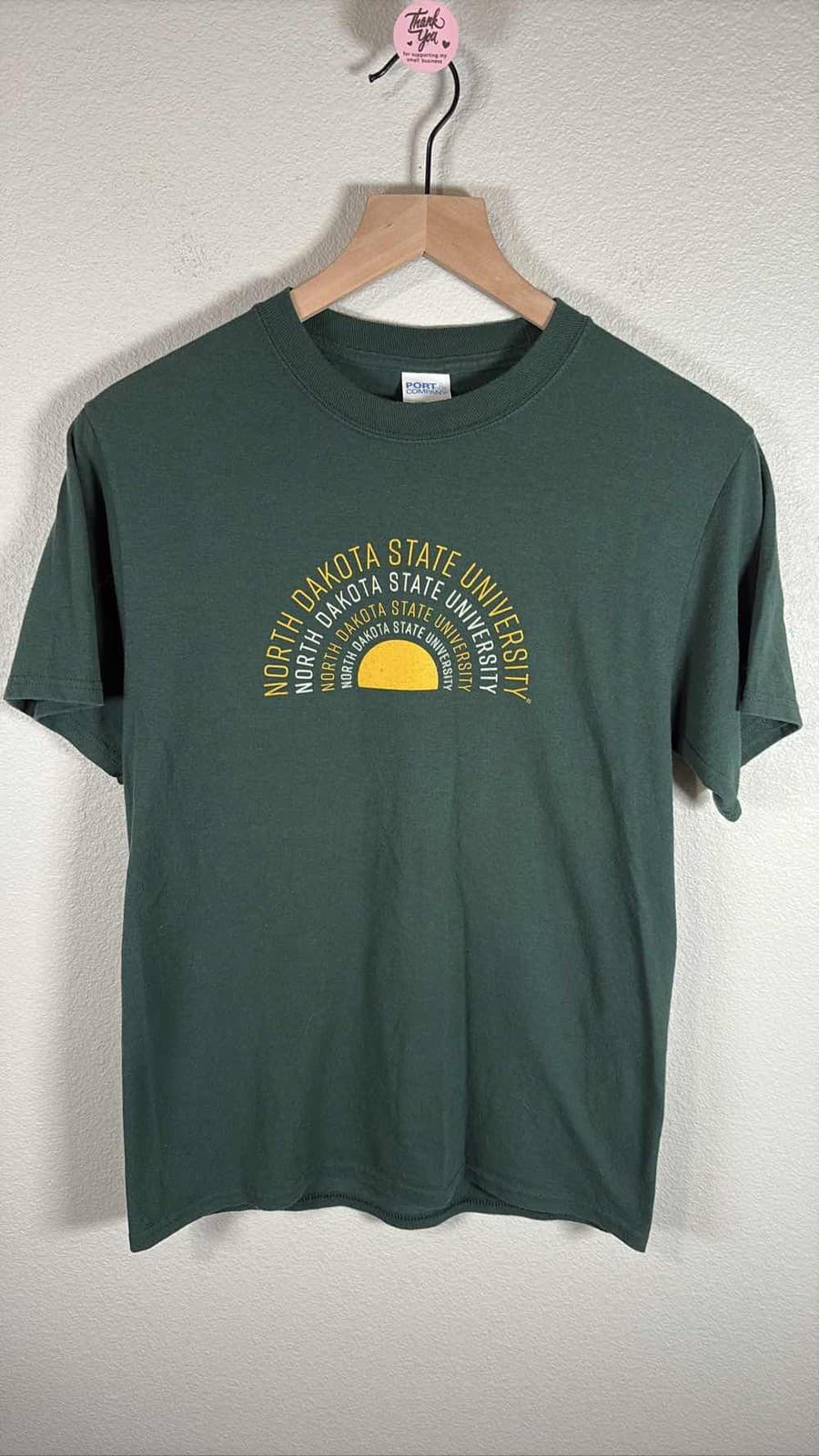 North Dakota State University NDSU T-Shirt Green Arch Logo S