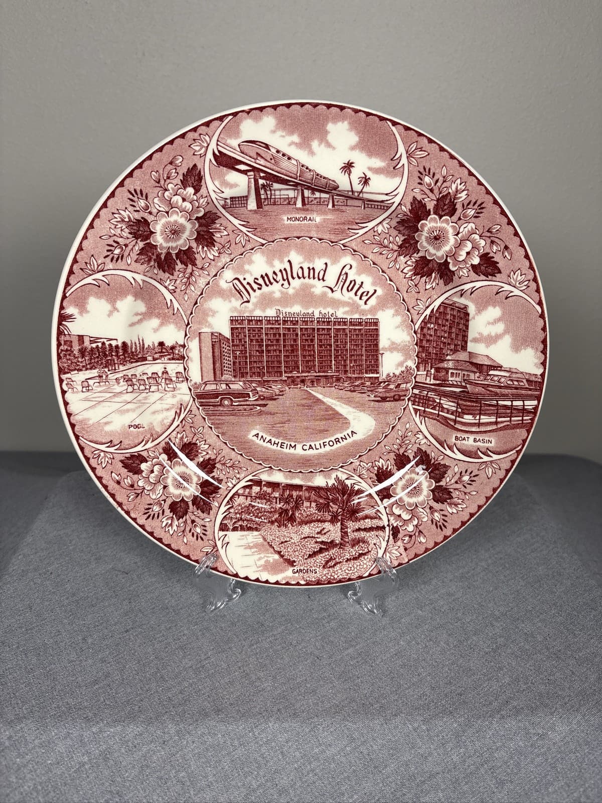Vintage Disneyland Hotel Staffordshire Ware Souvenir Plate Anaheim California