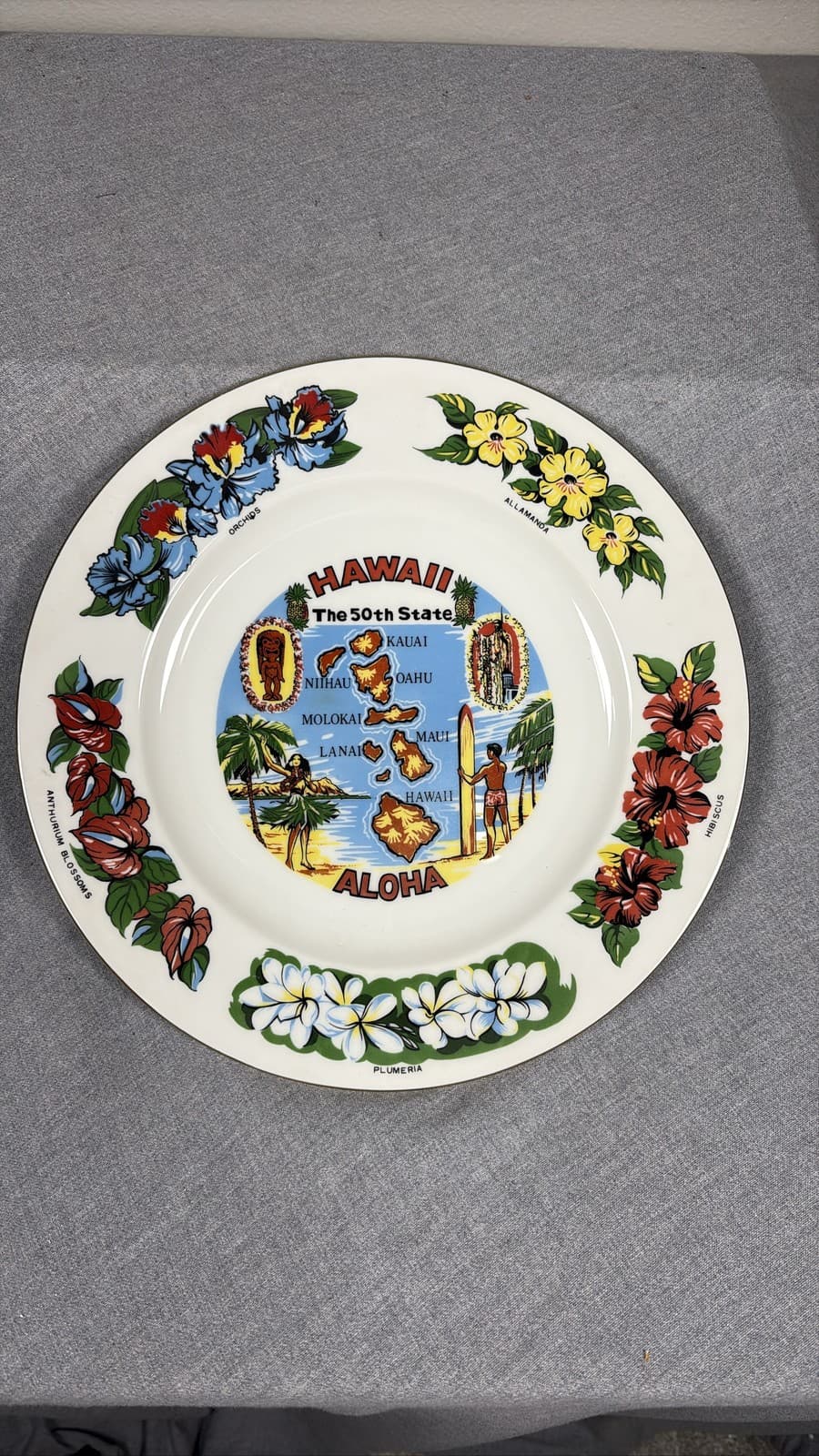 Vintage Hawaii The 50th State Souvenir Plate Map Hula Floral Ceramic 10 Inch