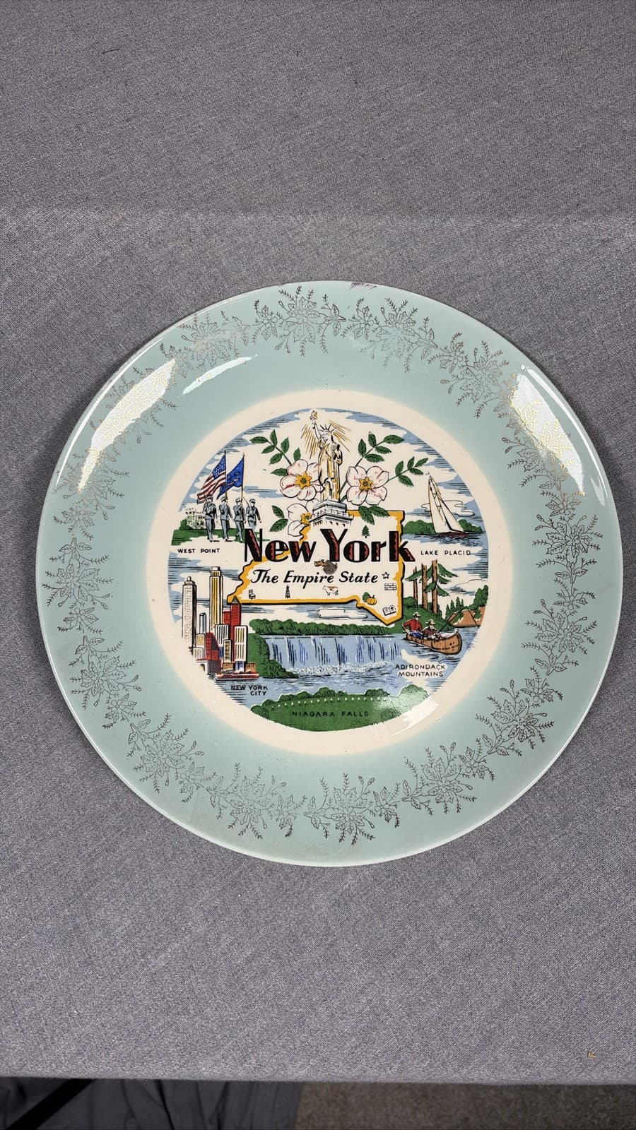 Vintage New York State Souvenir Plate Empire State Landmarks Gold Trim