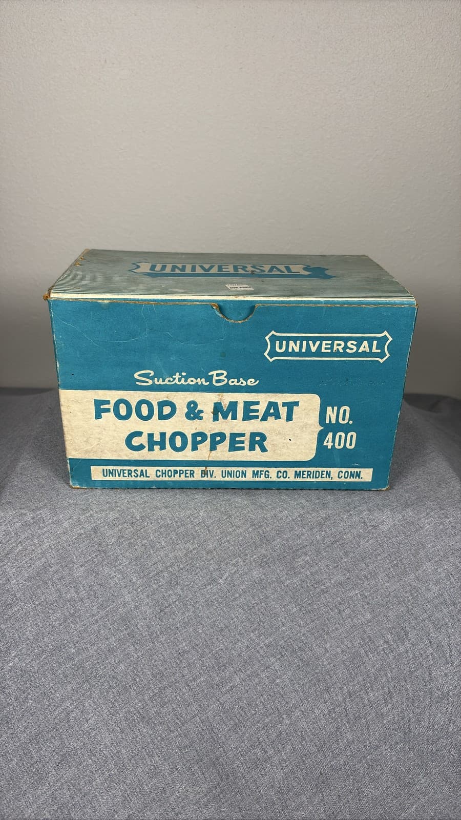 Vintage Universal Suction Base Food and Meat Chopper No 400 Including Packaging