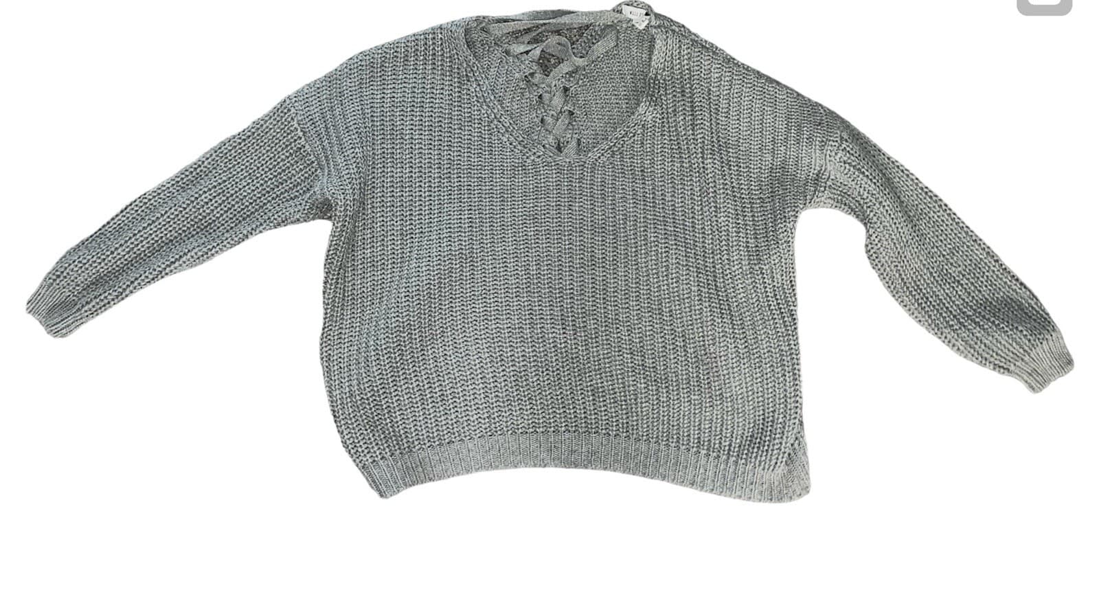 wild flower sweater Size Small Gray V Neck Ribbed Cubbed Comfy Dark Academica