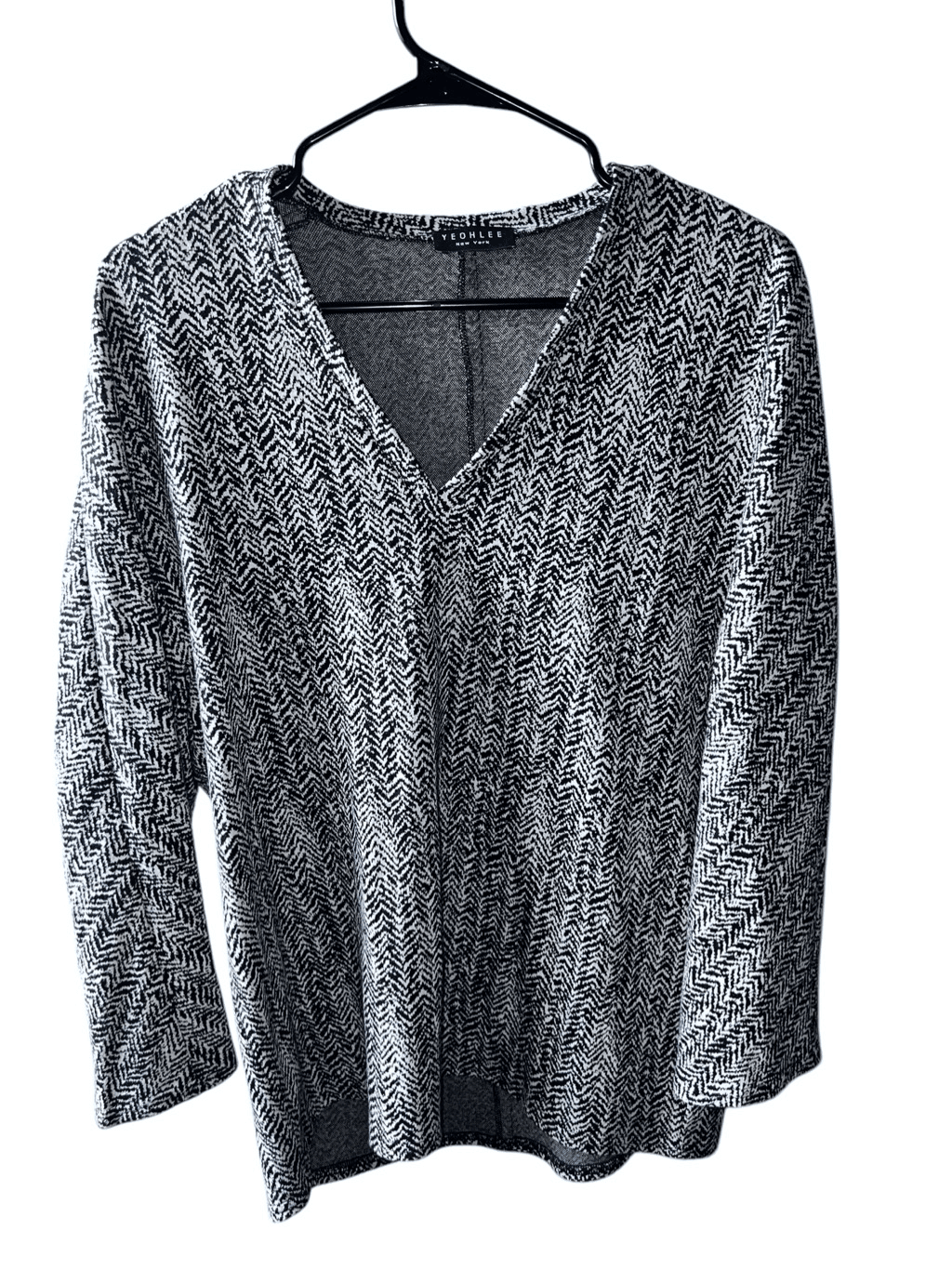 Yeohlee sweater size s black & white V Neck Long Sleeve Monochrome Emo