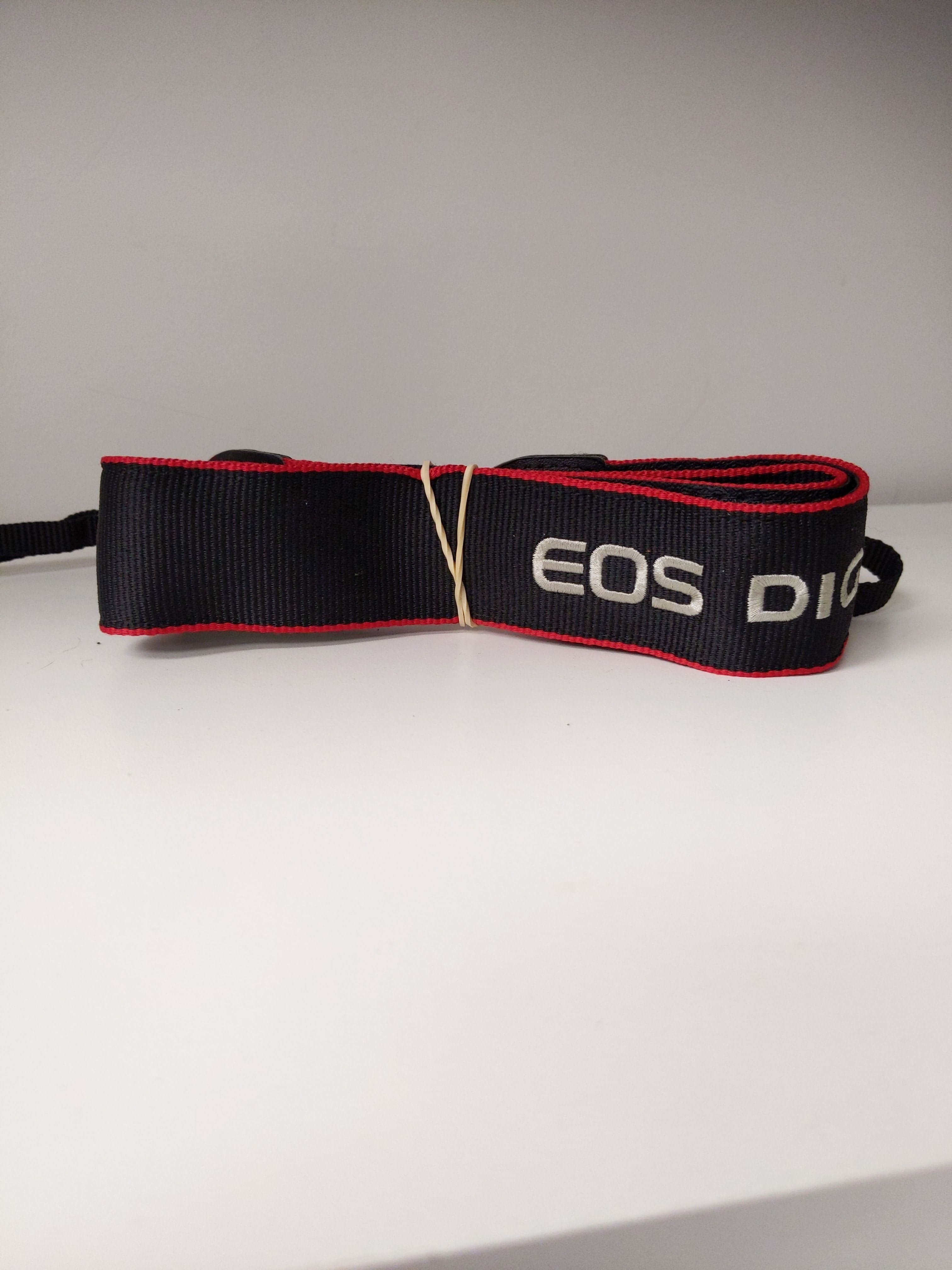 Canon "EOS Digital" Strap (Red/Black) #0767